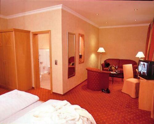 Hotel Restaurant Ochsenwirtshof 바트리폴드사우샤프바흐 외부 사진