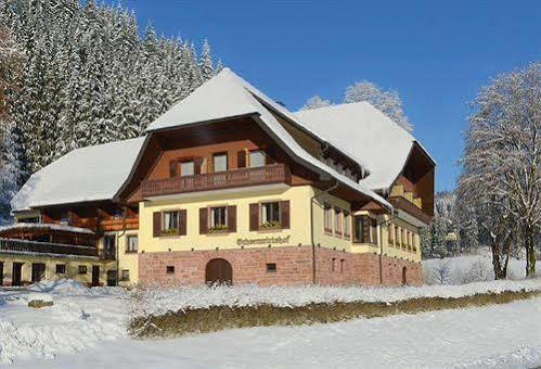 Hotel Restaurant Ochsenwirtshof 바트리폴드사우샤프바흐 외부 사진